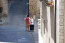 Vieilles dames dans les rues de Girona