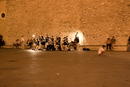 Sardagne (danse catalane) sur la place du village de Begur