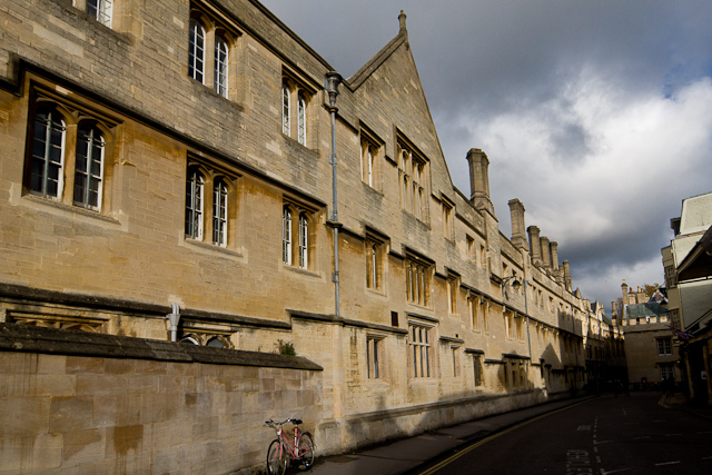 Oxford - 07 November 2011