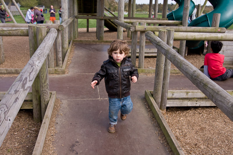 Odds Farm - 11 April 2010