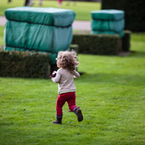 Cliveden - 17 February 2013 / Alana running after Oscar