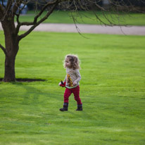 Cliveden - 17 February 2013 / Alana running after Oscar