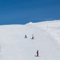 La Plagne - 11-17 March 2013 / Oscar and Jess skiing on the blue run...