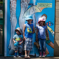 Winchester - 07 July 2013 / Thomas, Oscar and Amelia by the Giraffe enclosure