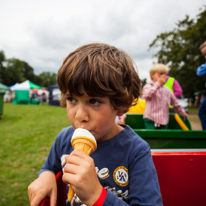 Hurley - 17 August 2013 / Oscar and his ice-cream