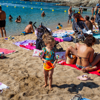 Calella de Palafrugell - 31 August 2013 / Alana emptying the see from its water...