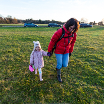 Maidensgrove - 23 November 2013 / Alana and Jess walking