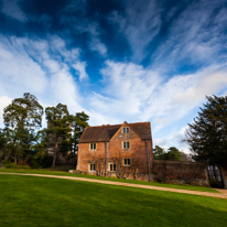 Henley-on-Thames - 08 December 2013 / Beautiful Greys Court