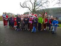 Henley-on-Thames - 12 December 2013 / All the kids with the Mayor