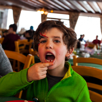 La Plagne - 08 February 2014 / Oscar lost his first teeth...