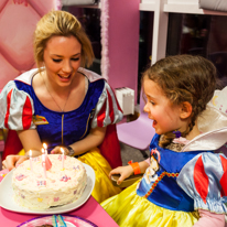 Reading - 01 March 2014 / Birthday cake