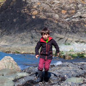 Trefin Beach - 14 April 2014 / Rock pooling