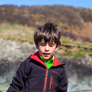 Trefin Beach - 14 April 2014 / Rock pooling