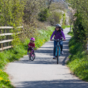 Cardigan - 15 April 2014 / Alana cycling for real for the first time
