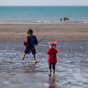 Newport - 15 April 2014 / Oscar and Alana playing on the beach