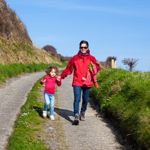 Dinas Island - 15 April 2014 / On our way to the pub