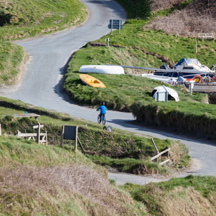 Dinas Island - 15 April 2014 / on our way to the pub