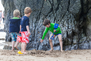 Tenby - 17 April 2014 / Oscar explaining something to James and Ryan