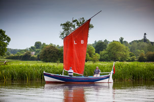 Henley-on-Thames - 31 May 2014 / Beautiful wooden boat on the River