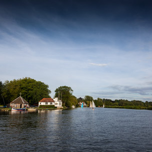 Henley-on-Thames - 11 June 2014 / Sailing club from the River