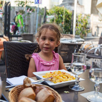 Saumur - 01 August 2014 / Alana having lunch