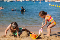 Begur - 27 August 2014 / Alana and Oscar playing with sand