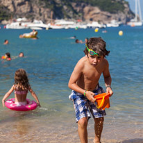 Begur - 28 August 2014 / Oscar emptying the sea