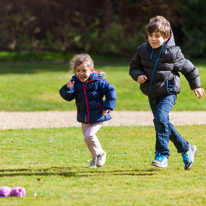 Henley-on-Thames - 1 March 2015 / Oscar and Alana playing together