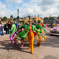 Disneyland Paris - 08 April 2016 / The parade