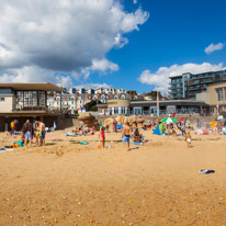 Boscombe Beach - 29 August 2016 / Oscar and Alana building stuffs