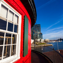 Baltimore - 06 November 2016 / Seven foot knoll lighthouse