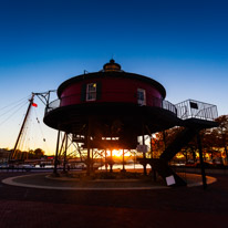 07 November 2016 - Baltimore / Seven foot knoll lighthouse