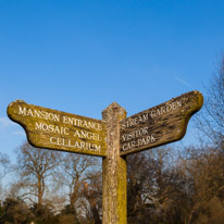 Mottisfont Abbey - 21 January 2017 / sign